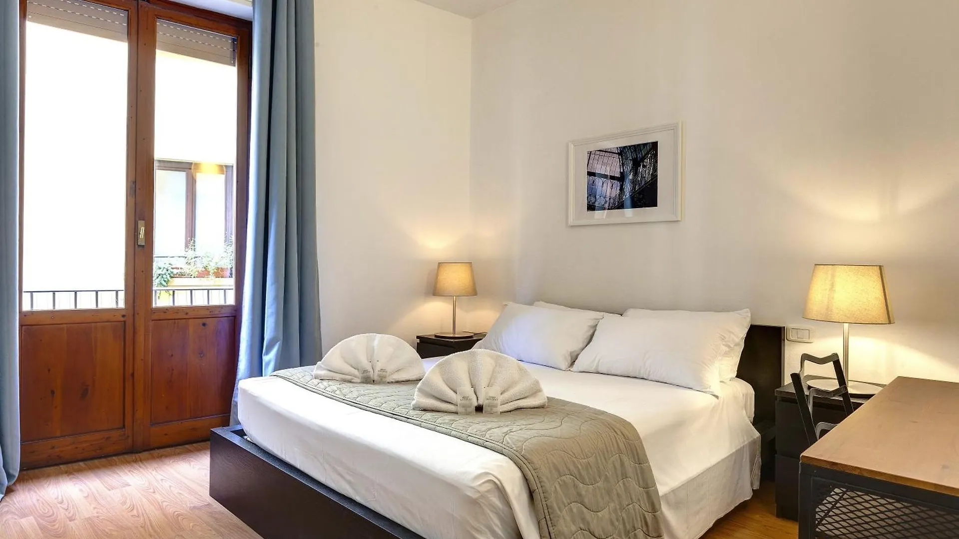 Mamo Florence - Erika & Keira Apartments