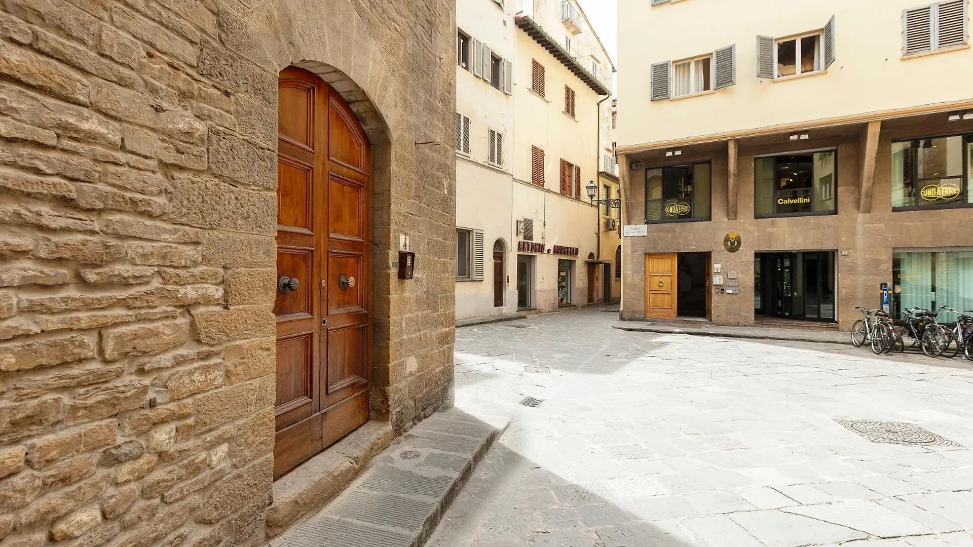 Mamo Florence - Erika & Keira Apartments