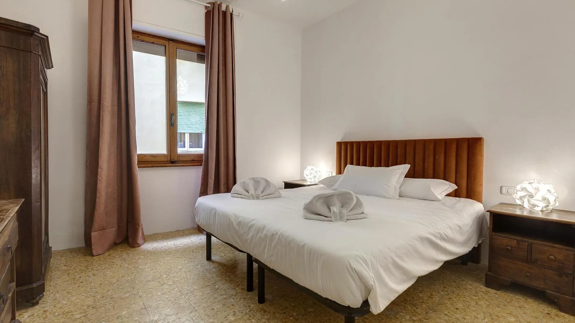 Mamo Florence - Erika & Keira Apartments