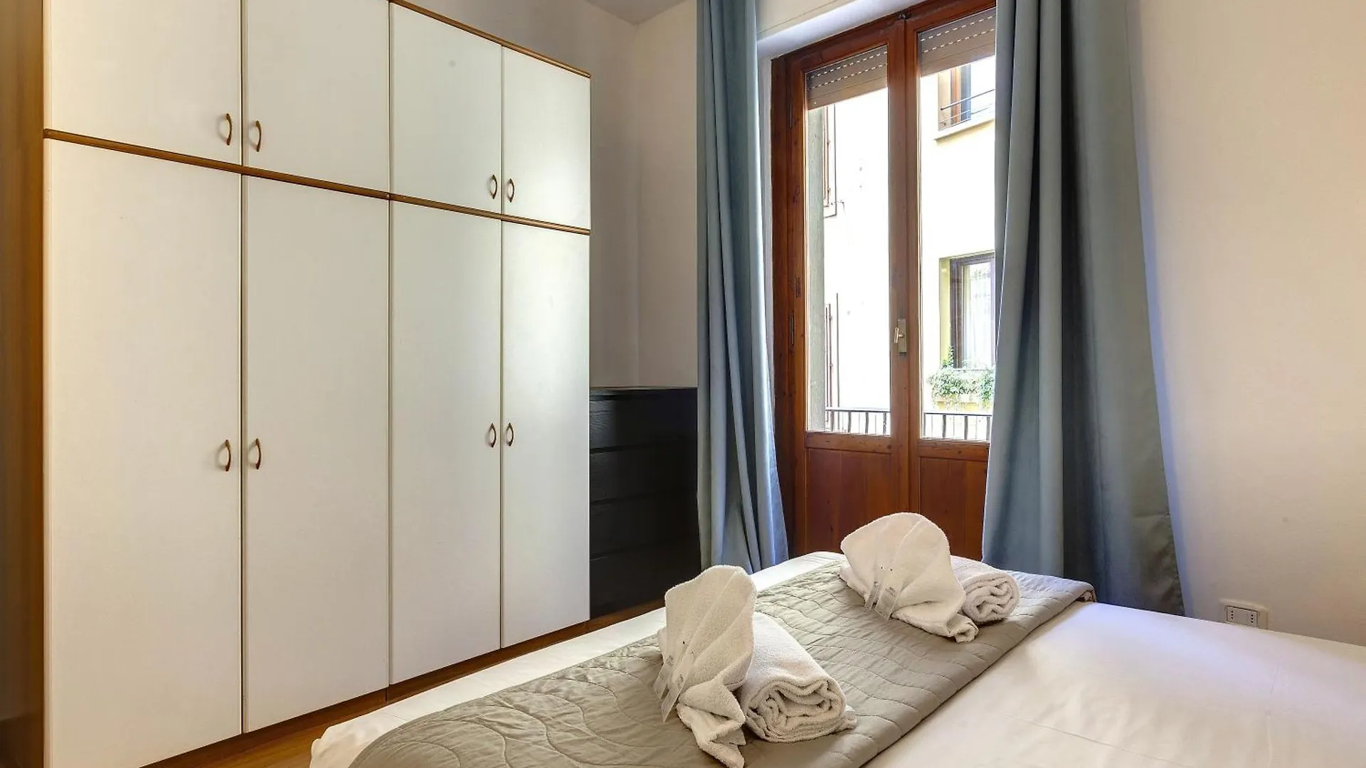 Mamo Florence - Erika & Keira Apartments 0*,